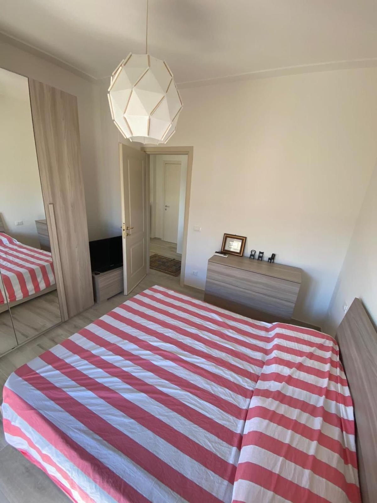 Casa Susy Apartment Виареджо Екстериор снимка
